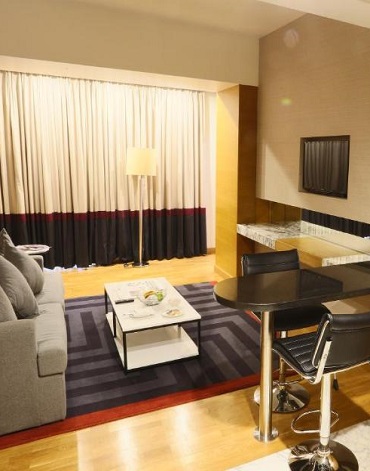 New Downtown LA Luxury Jr. Penthouse Main image 1